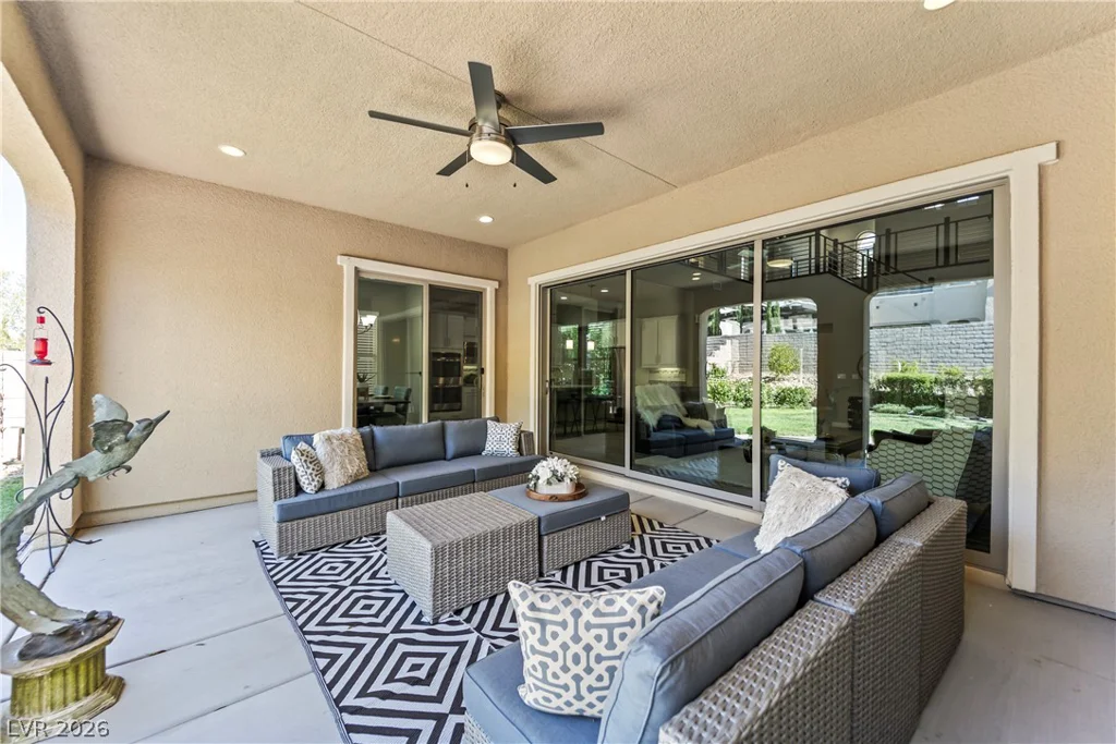 12118 Rojo Roma, Las Vegas, NV 89138