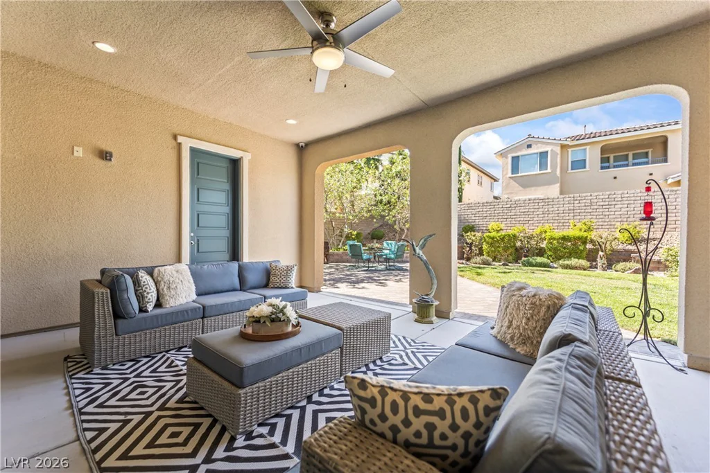 12118 Rojo Roma, Las Vegas, NV 89138