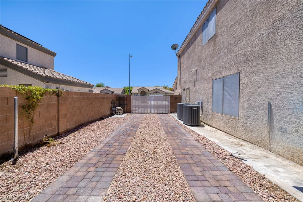 6324 Citrine, Las Vegas, NV 89130
