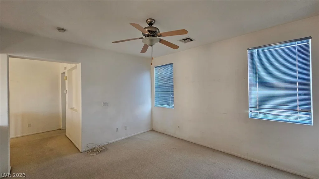 10425 Foggy Glen, Las Vegas, NV 89135