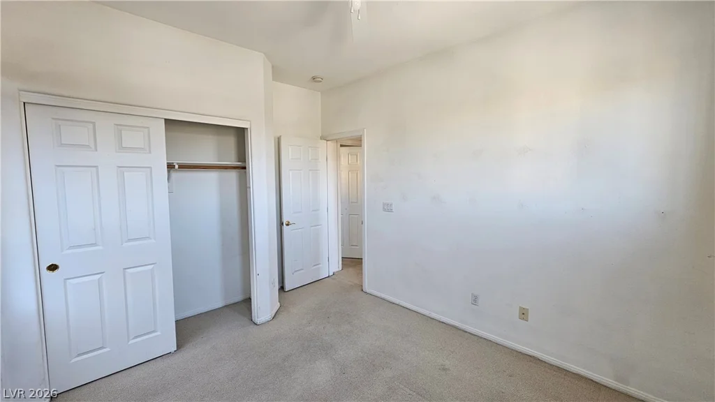 10425 Foggy Glen, Las Vegas, NV 89135