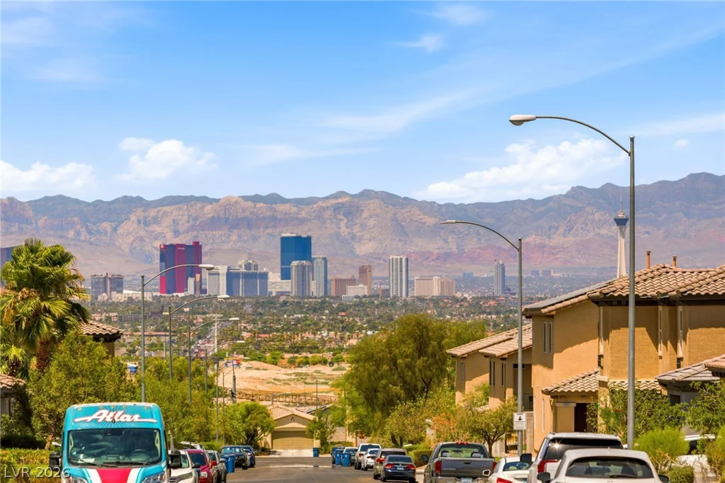 6829 Painted Morning, Las Vegas, NV 89142