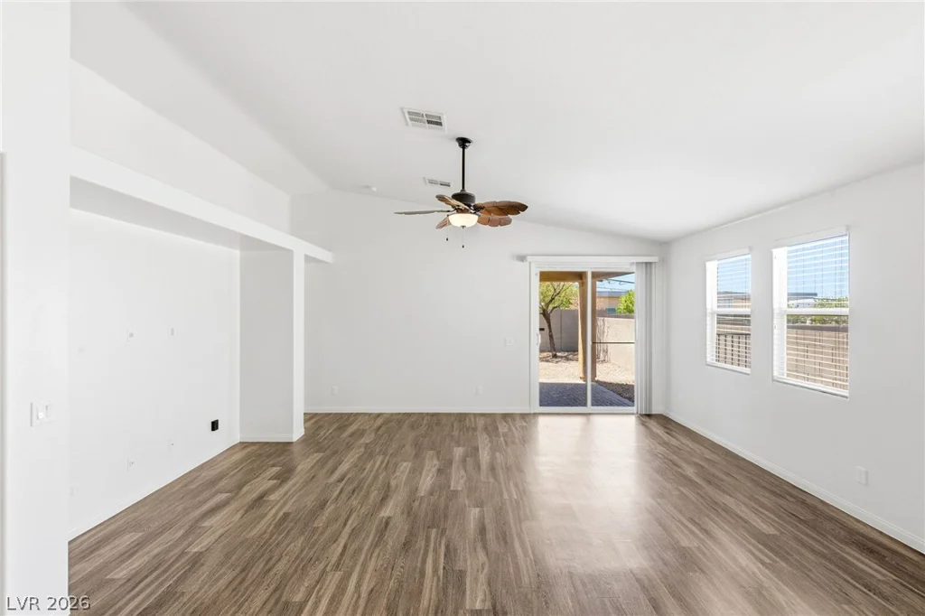 6829 Painted Morning, Las Vegas, NV 89142