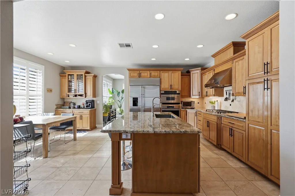 10807 Osceola Mills, Las Vegas, NV 89141