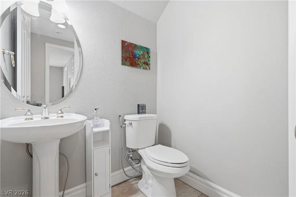 10807 Osceola Mills, Las Vegas, NV 89141