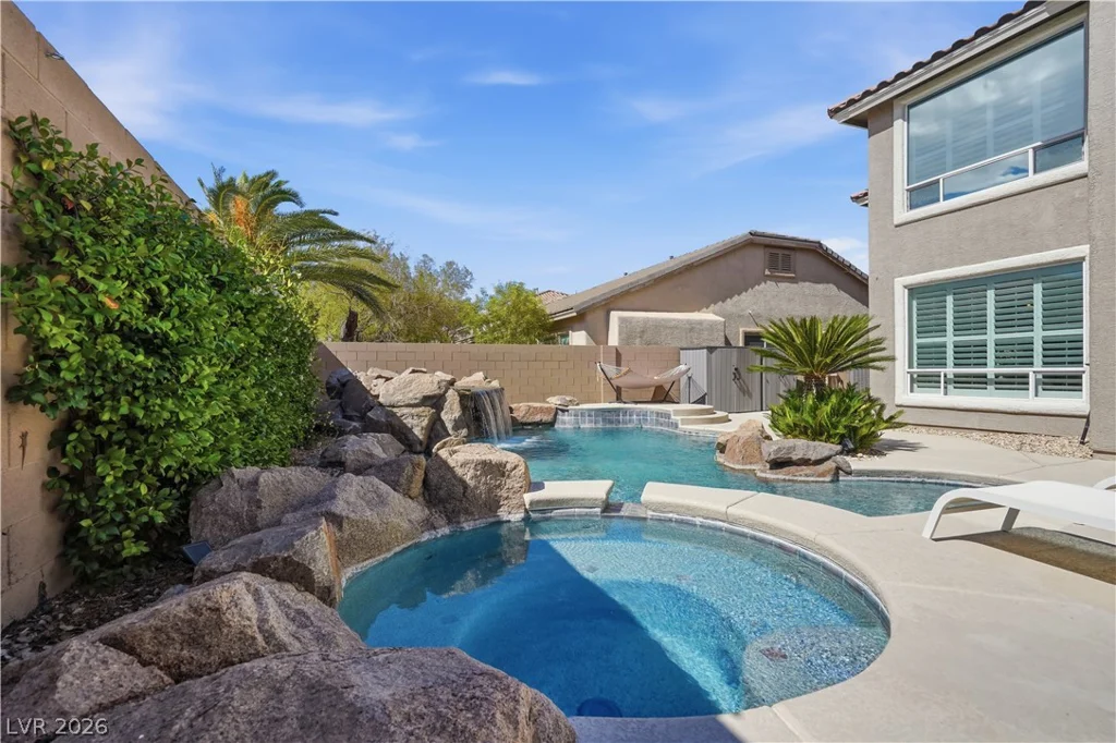10807 Osceola Mills, Las Vegas, NV 89141