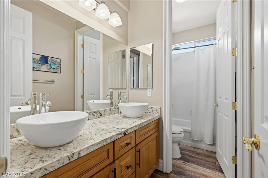 10807 Osceola Mills, Las Vegas, NV 89141