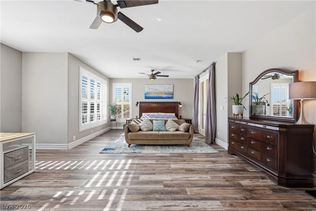 10807 Osceola Mills, Las Vegas, NV 89141