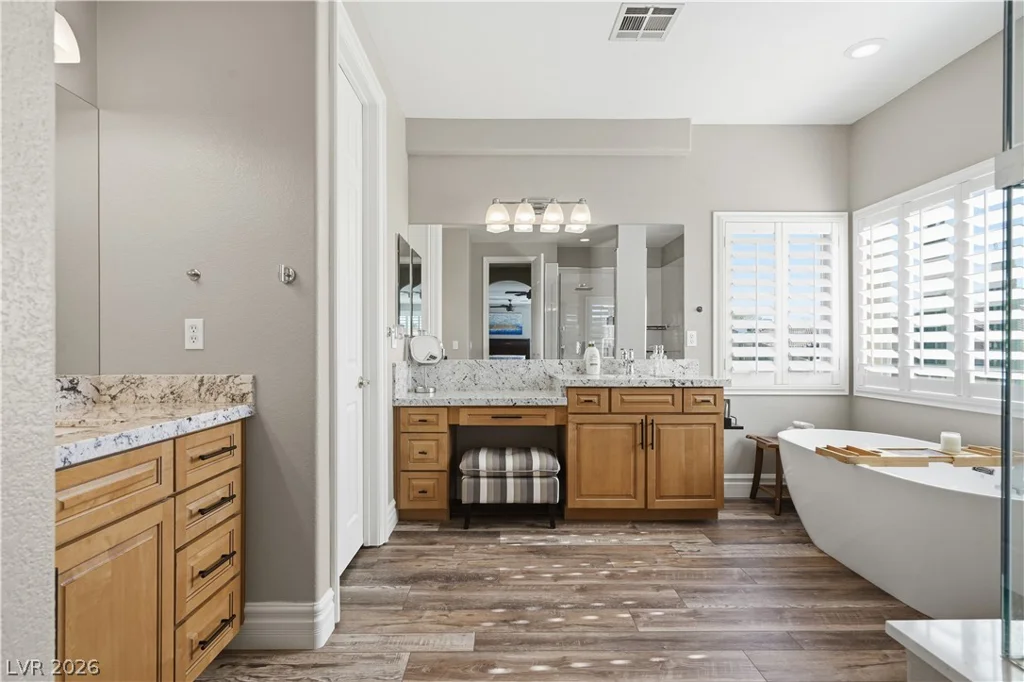 10807 Osceola Mills, Las Vegas, NV 89141