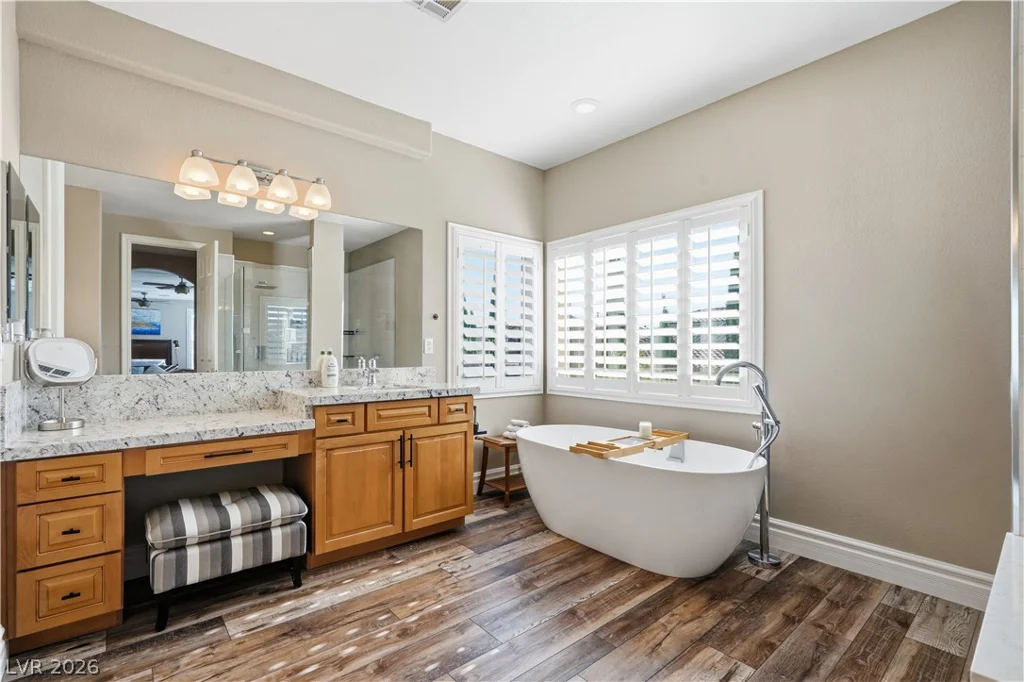 10807 Osceola Mills, Las Vegas, NV 89141