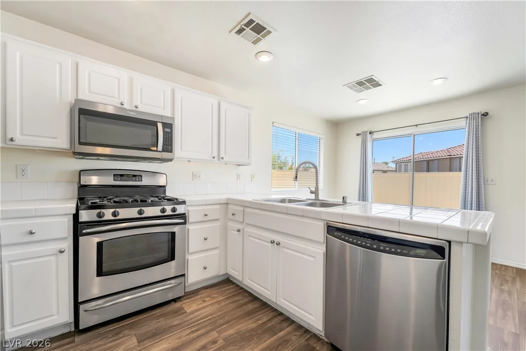 760 Sunrise Crossing, Henderson, NV 89014