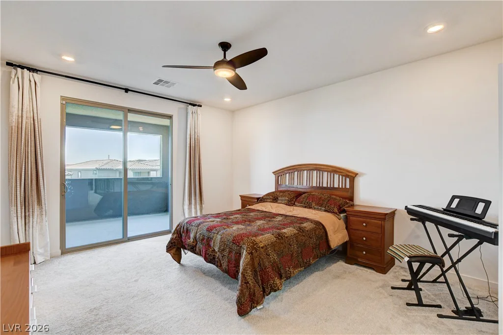 11627 Desert Hollow, Las Vegas, NV 89138