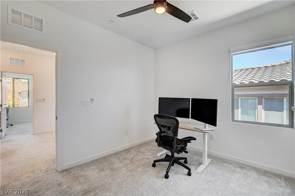 11627 Desert Hollow, Las Vegas, NV 89138