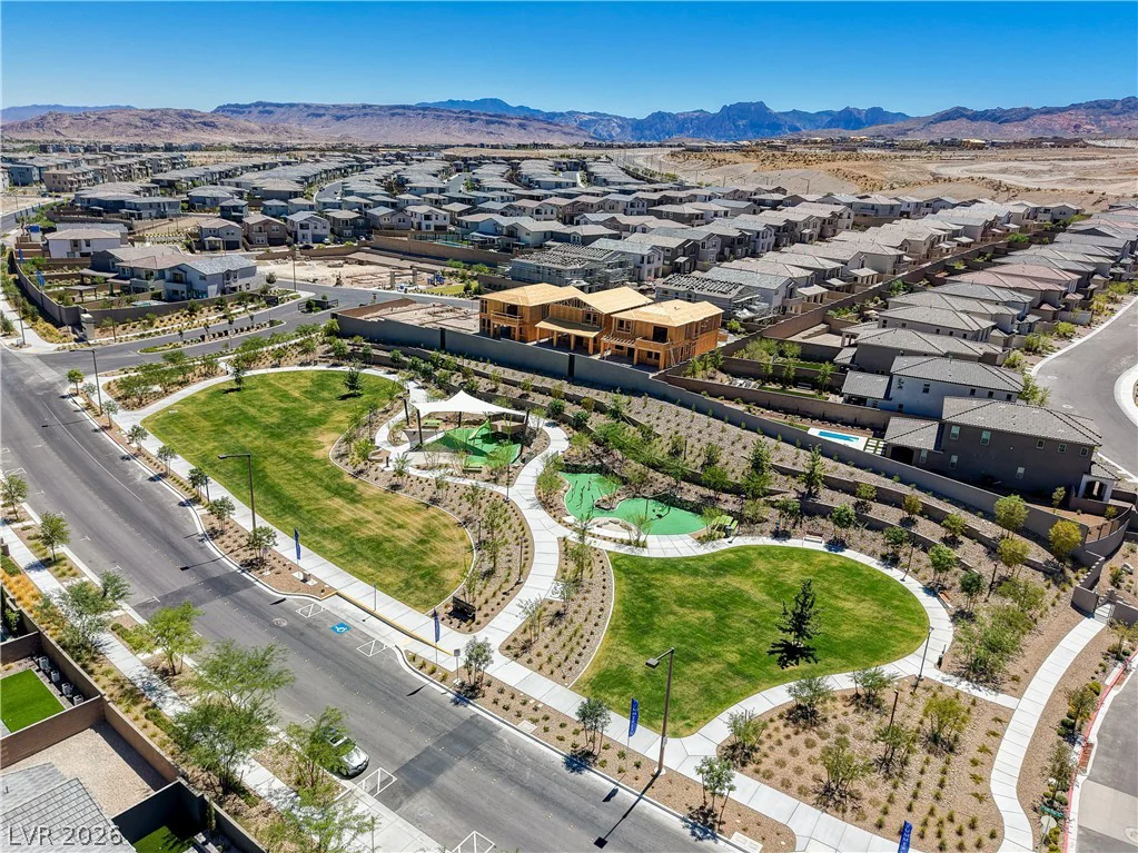 11627 Desert Hollow, Las Vegas, NV 89138