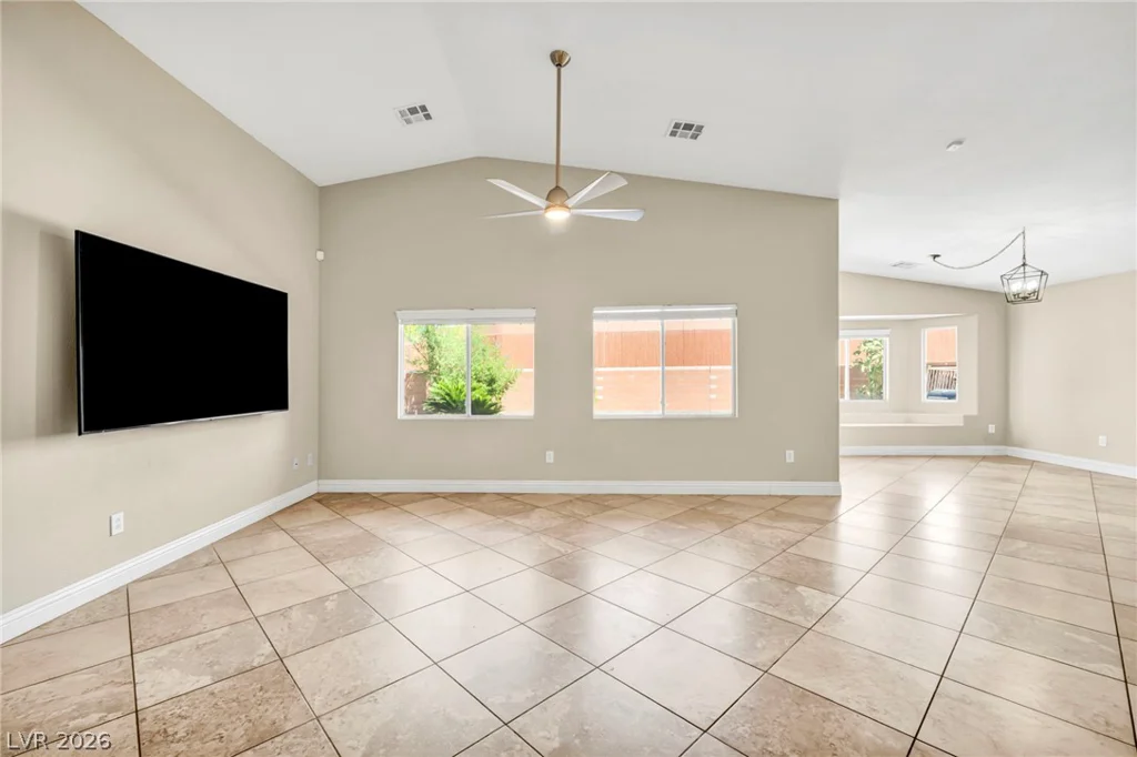 6405 Raptor, North Las Vegas, NV 89084