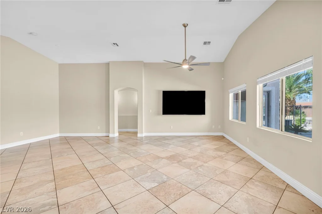 6405 Raptor, North Las Vegas, NV 89084