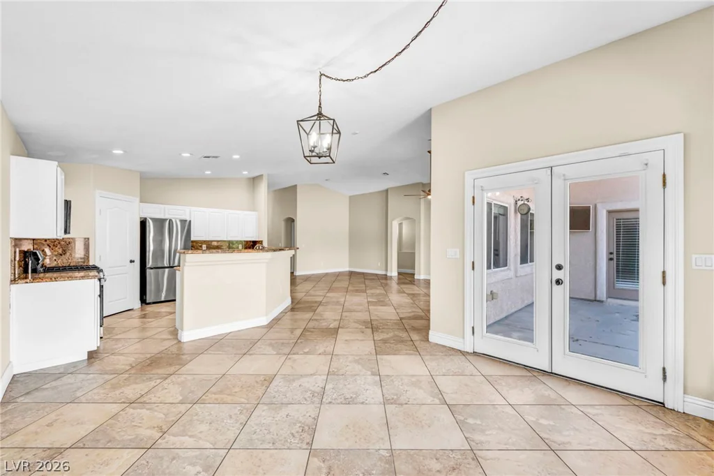 6405 Raptor, North Las Vegas, NV 89084