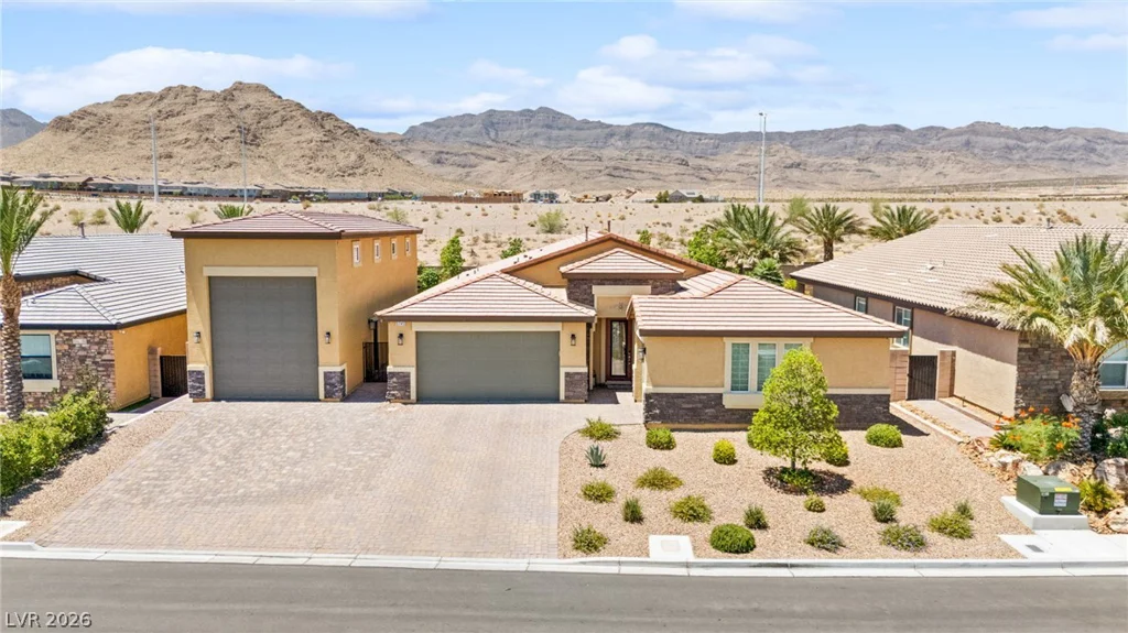 5745 Temple Ridge, Las Vegas, NV 89149