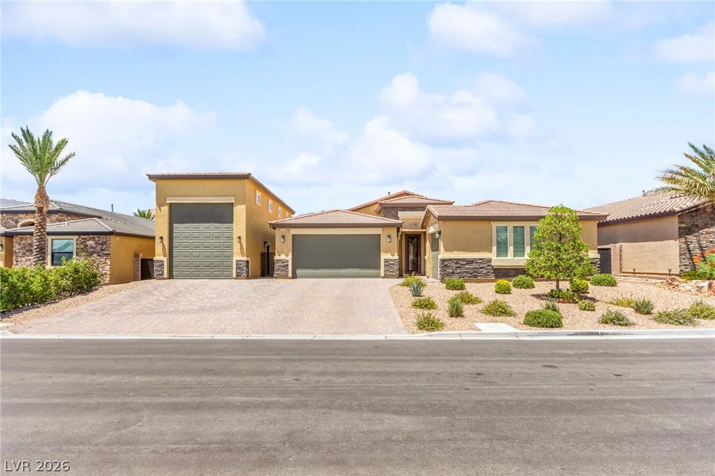5745 Temple Ridge, Las Vegas, NV 89149