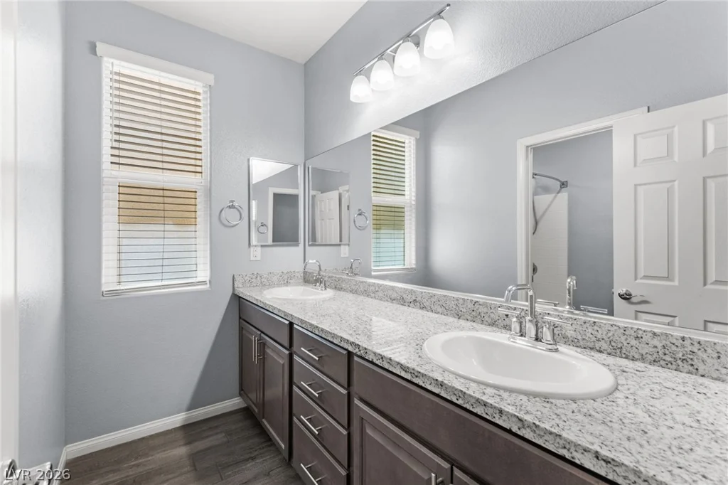 5745 Temple Ridge, Las Vegas, NV 89149