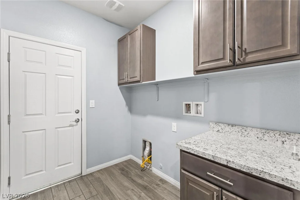 5745 Temple Ridge, Las Vegas, NV 89149