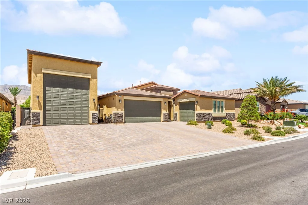 5745 Temple Ridge, Las Vegas, NV 89149