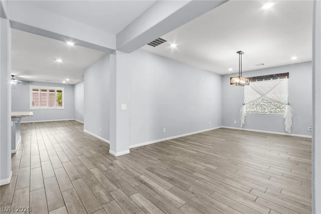 5745 Temple Ridge, Las Vegas, NV 89149