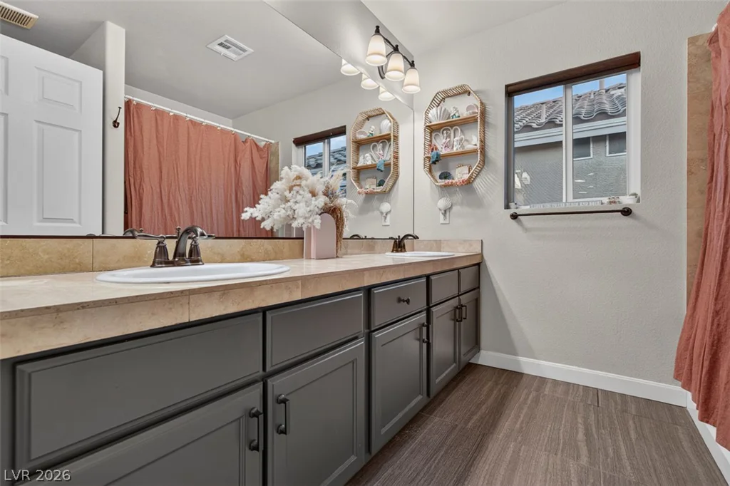 9726 Fox Estate St, Las Vegas, NV 89141