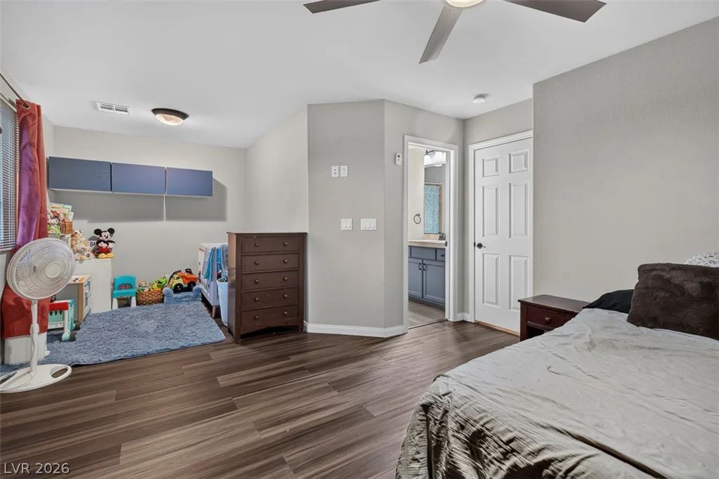 9726 Fox Estate St, Las Vegas, NV 89141