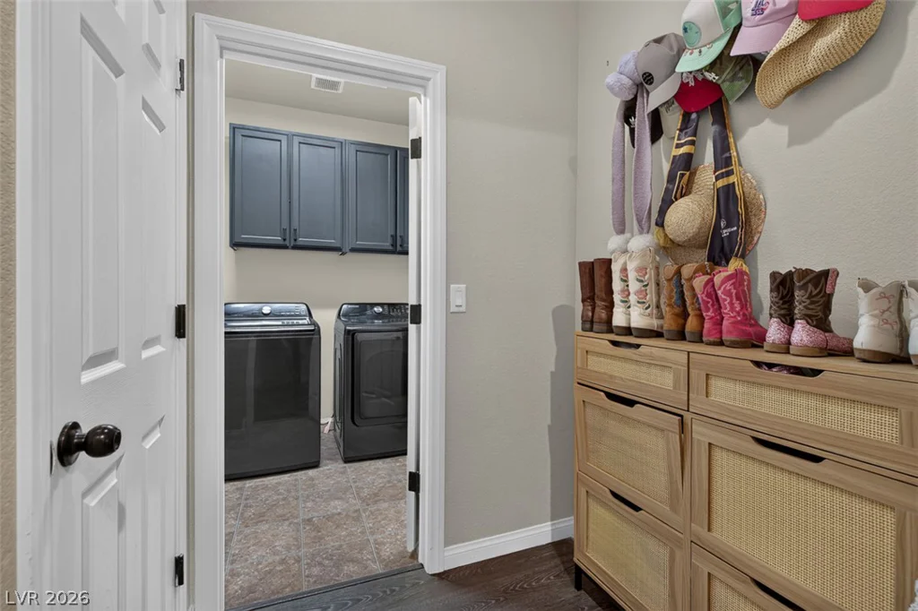 9726 Fox Estate St, Las Vegas, NV 89141