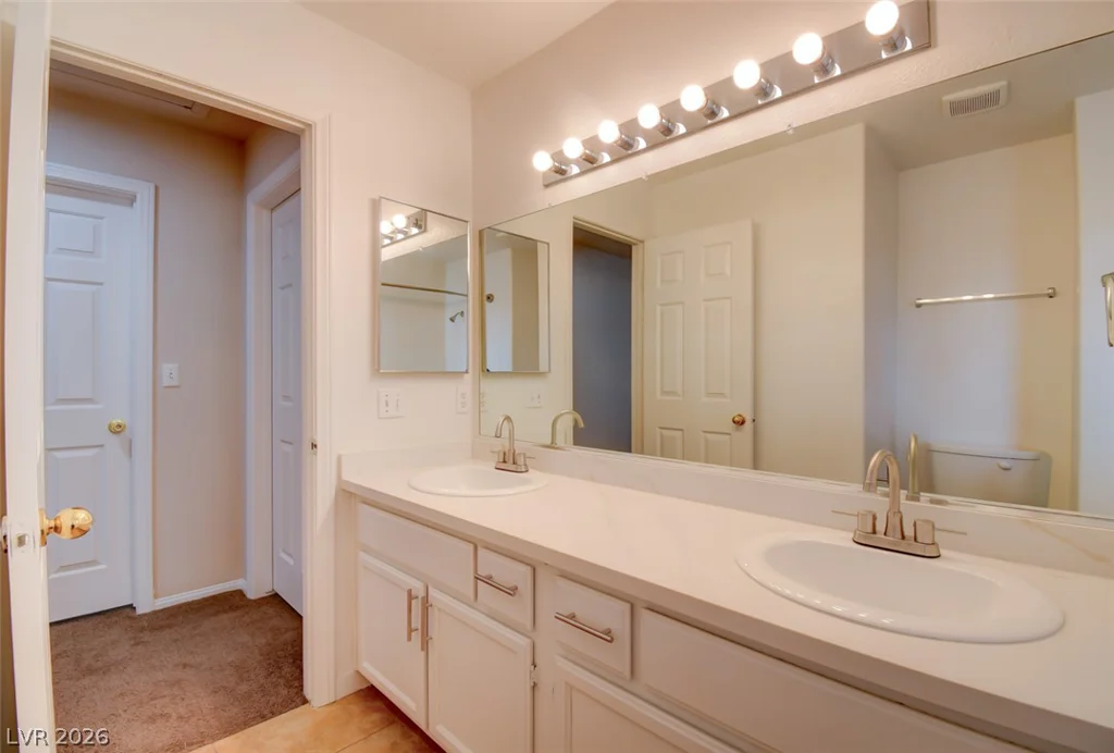2873 Moonlight Bay, Las Vegas, NV 89128