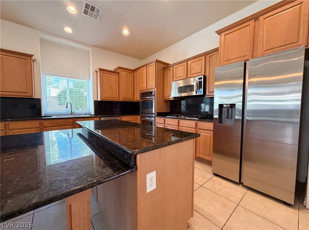 7937 Base Camp, Las Vegas, NV 89178