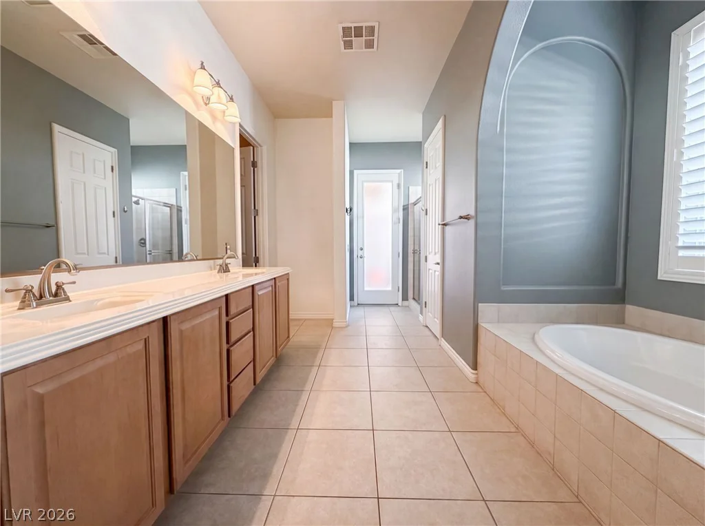 7937 Base Camp, Las Vegas, NV 89178