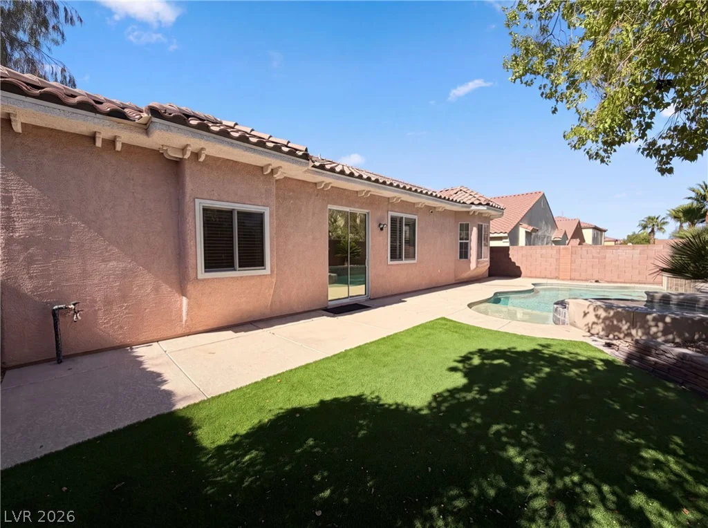 7937 Base Camp, Las Vegas, NV 89178