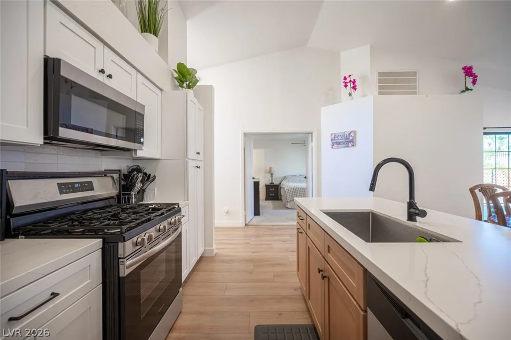 5732 Colwood, Las Vegas, NV 89130