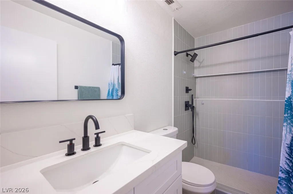 5732 Colwood, Las Vegas, NV 89130