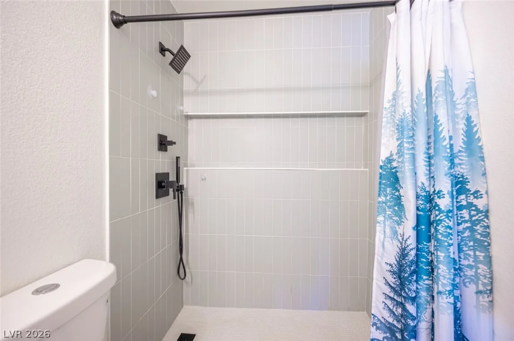 5732 Colwood, Las Vegas, NV 89130