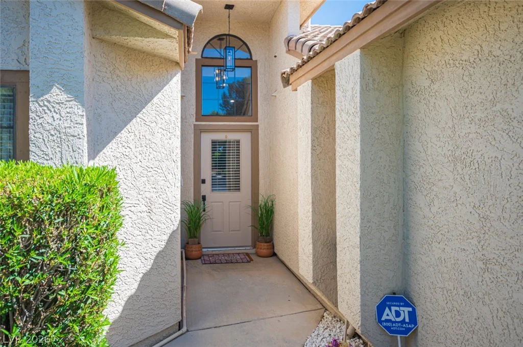 5732 Colwood, Las Vegas, NV 89130