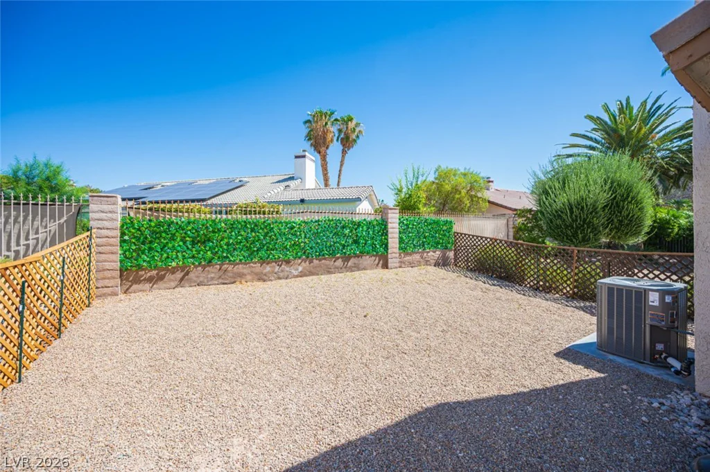 5732 Colwood, Las Vegas, NV 89130