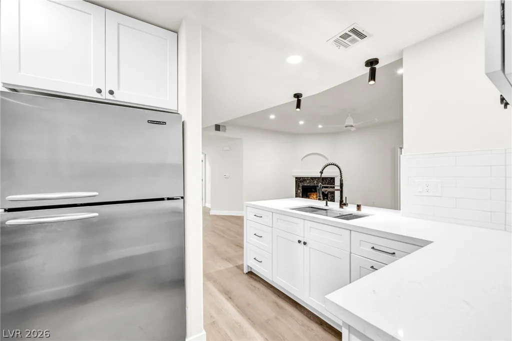 1708 Sky Of Red, Las Vegas, NV 89128