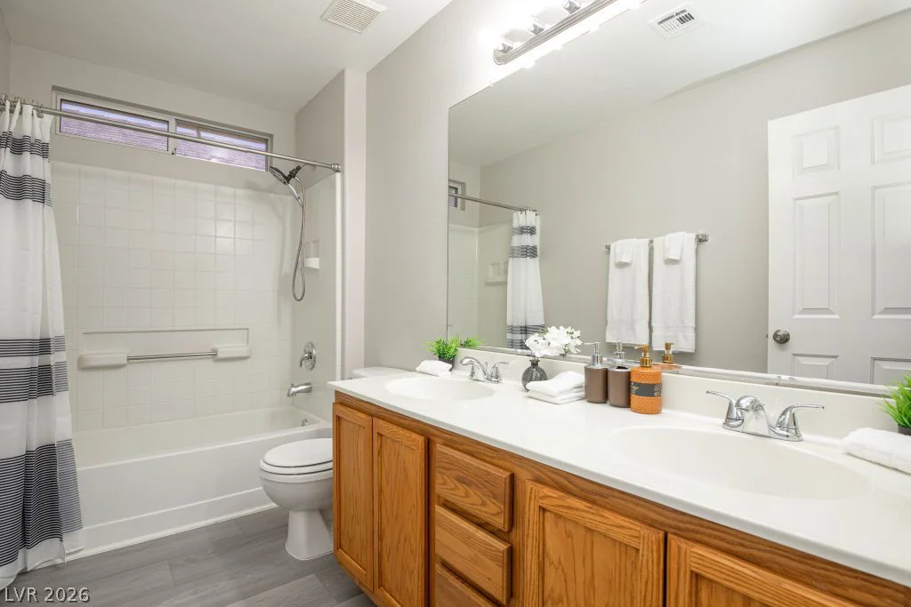 7019 Azure Beach, Las Vegas, NV 89148
