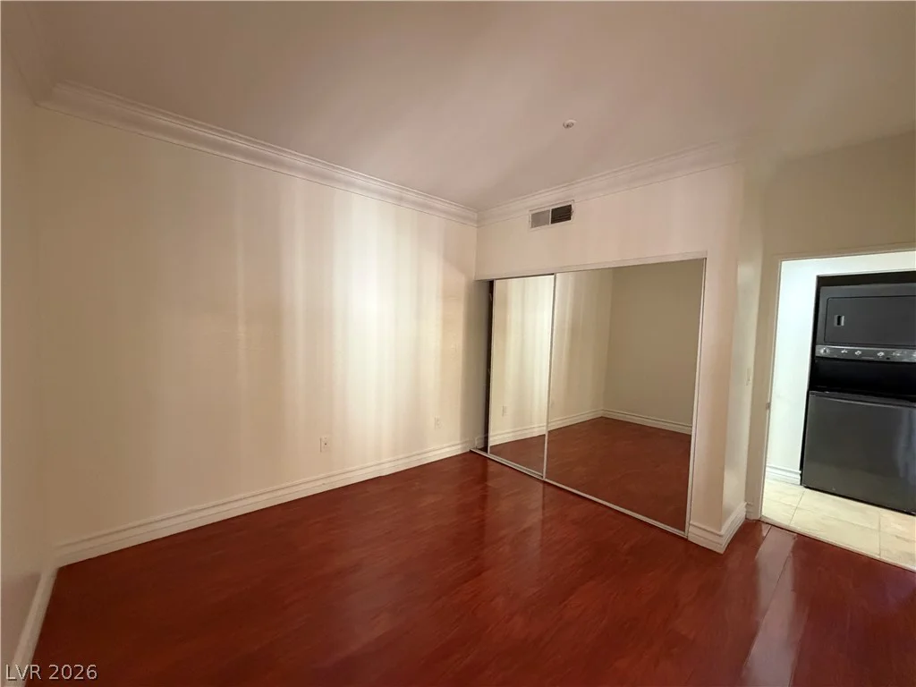210 Flamingo, Las Vegas, NV 89169