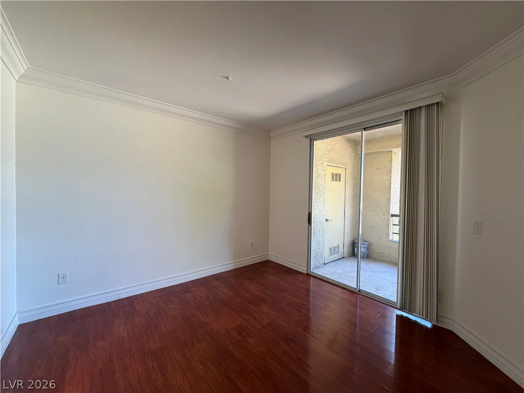 210 Flamingo, Las Vegas, NV 89169