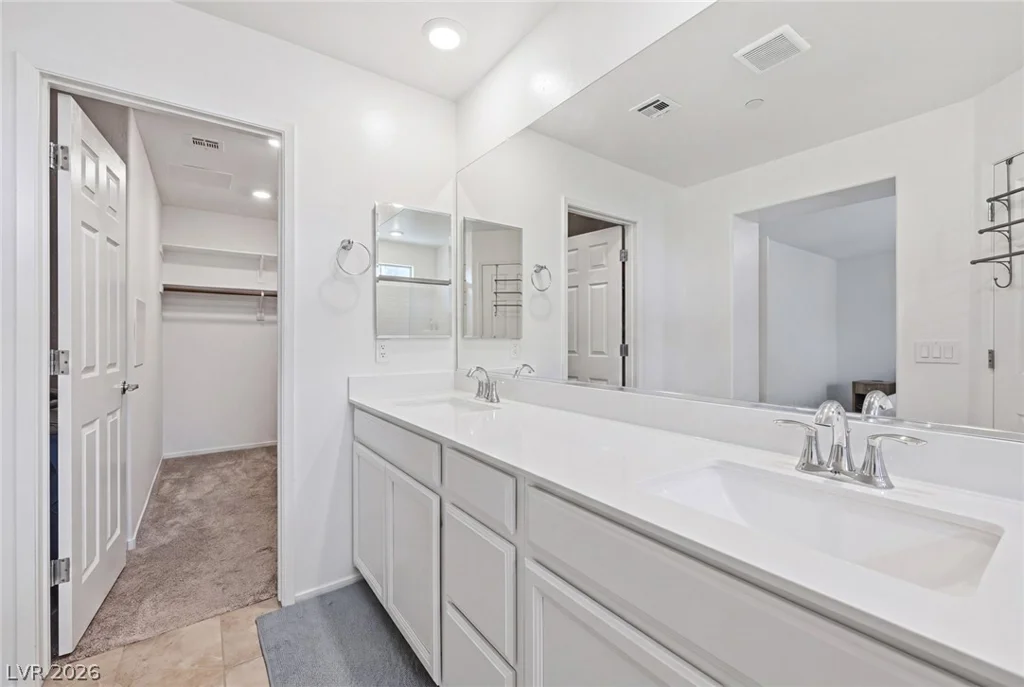 161 Petaluma Valley, Las Vegas, NV 89138