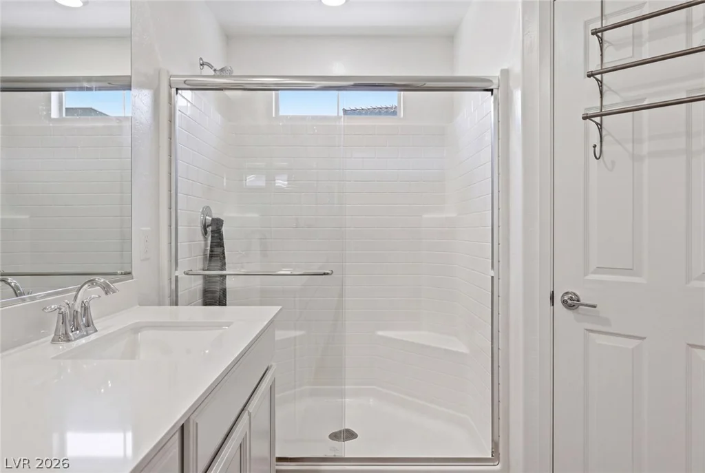 161 Petaluma Valley, Las Vegas, NV 89138
