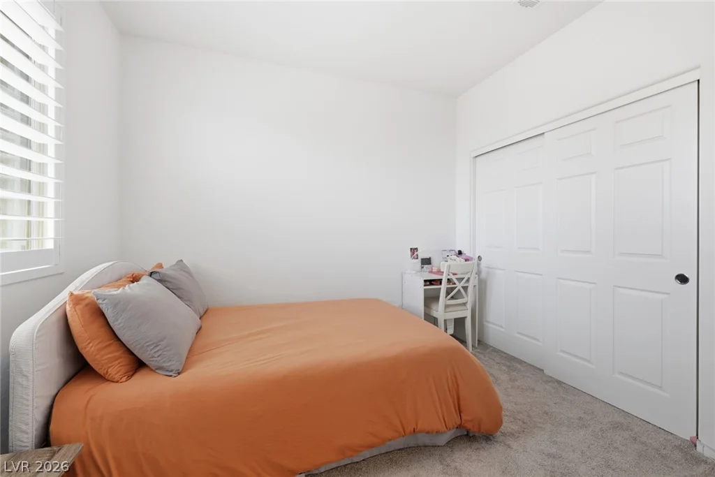 161 Petaluma Valley, Las Vegas, NV 89138