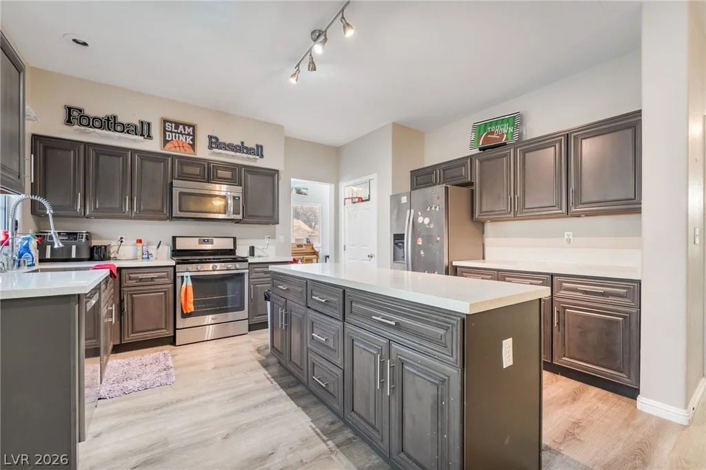 337 Greenleaf Glen, Henderson, NV 89014