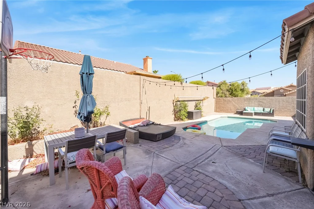 337 Greenleaf Glen, Henderson, NV 89014