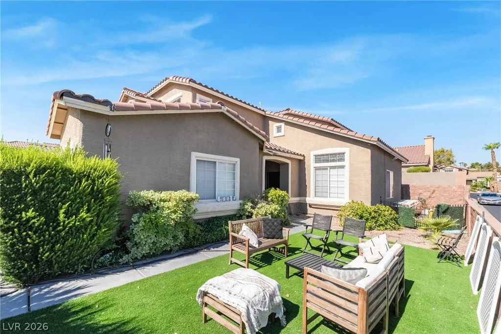 337 Greenleaf Glen, Henderson, NV 89014