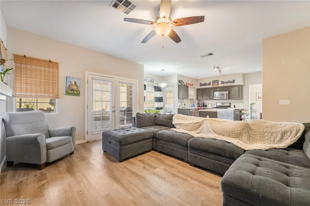 337 Greenleaf Glen, Henderson, NV 89014